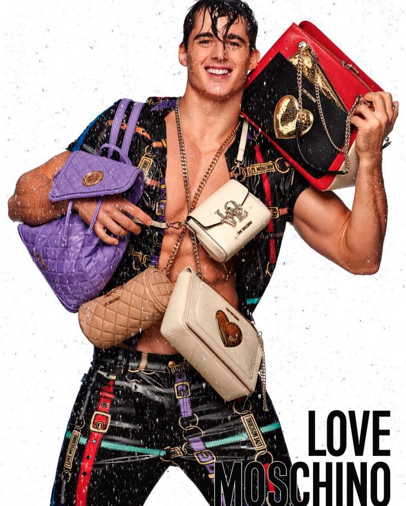 Love-Moschino-SS16-Campaign_fy2
